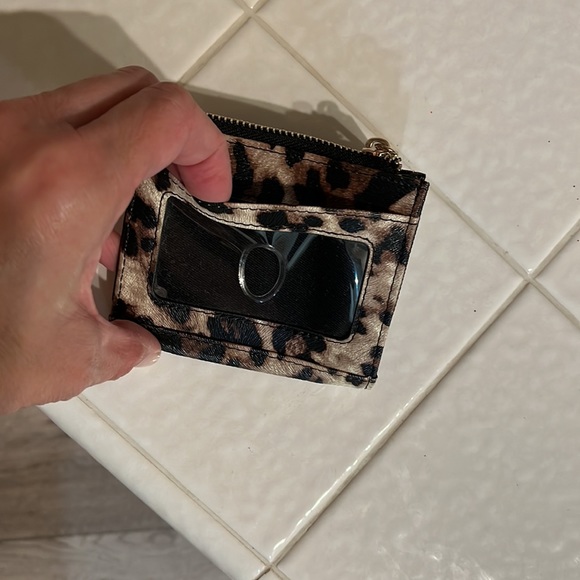 Guess small wallet - Picture 3 of 5